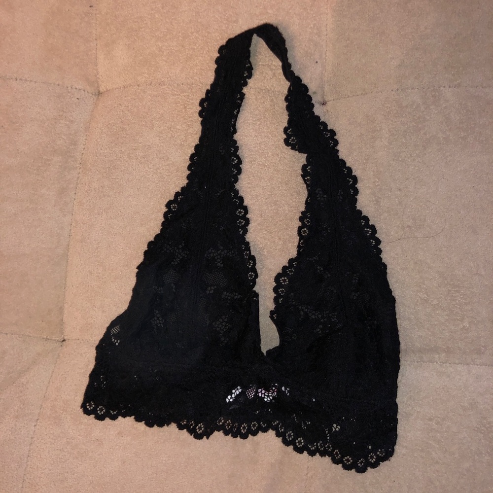 black bralette